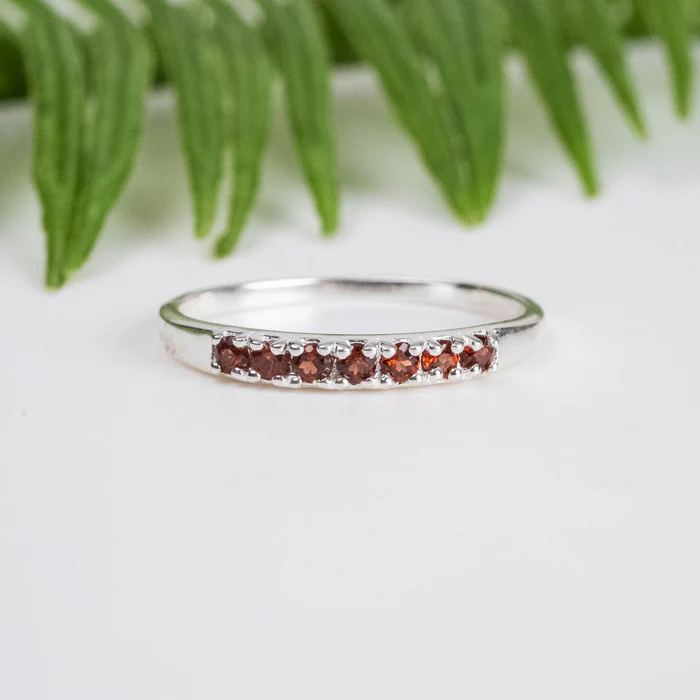 Garnet Ring 1.5mm - Image 2