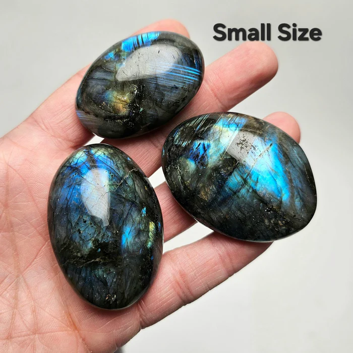 Labradorite Palm Stone - Image 2